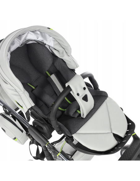 Wózek dziecięcy Junama Diamond SPORT (2 w 1) 01