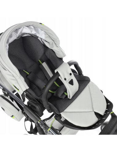 Wózek dziecięcy Junama Diamond SPORT (3 w 1) 01