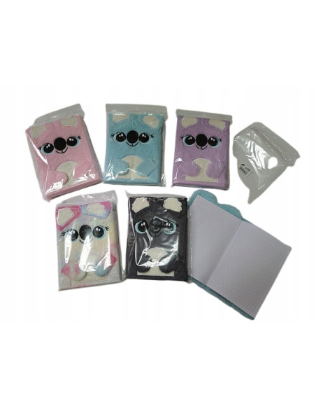 PAMIĘTNIK, NOTES. HAFT.Okładka z futerka. WŁOCHACZ