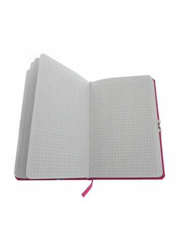 NOTES. PAMIĘTNIK. Zamykany na kłódkę.