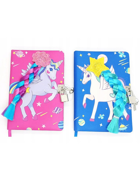 NOTES. PAMIĘTNIK. Zamykany na kłódkę.