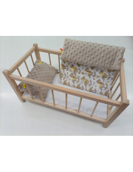 DREWNIANE ŁÓŻECZKO dla lalek + POŚCIEL - PRODUCENT.