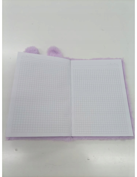 PAMIĘTNIK, NOTES. HAFT.Okładka z futerka. WŁOCHACZ