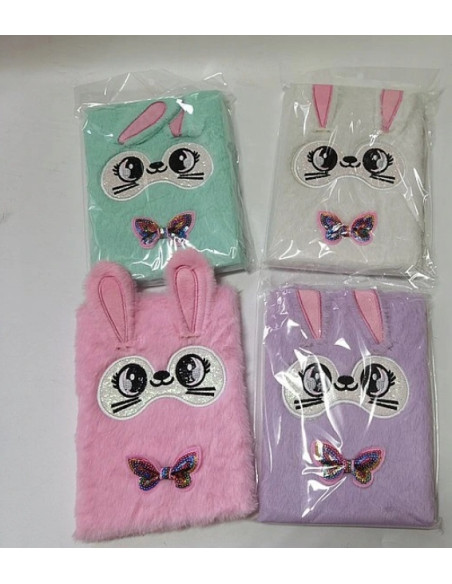 PAMIĘTNIK, NOTES. HAFT.Okładka z futerka. WŁOCHACZ